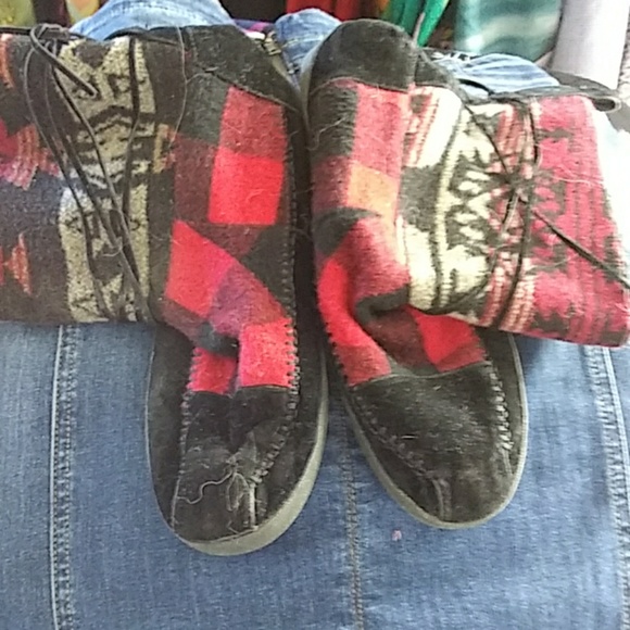 ππ Madden Girl Booties - Picture 1 of 4